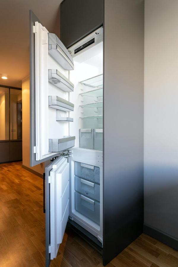 Brand New, Family-Friendly With A Great Location - Moon Apartment Ventspils Eksteriør billede