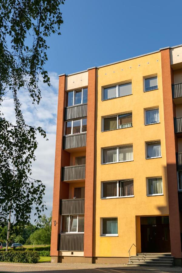 Brand New, Family-Friendly With A Great Location - Moon Apartment Ventspils Eksteriør billede
